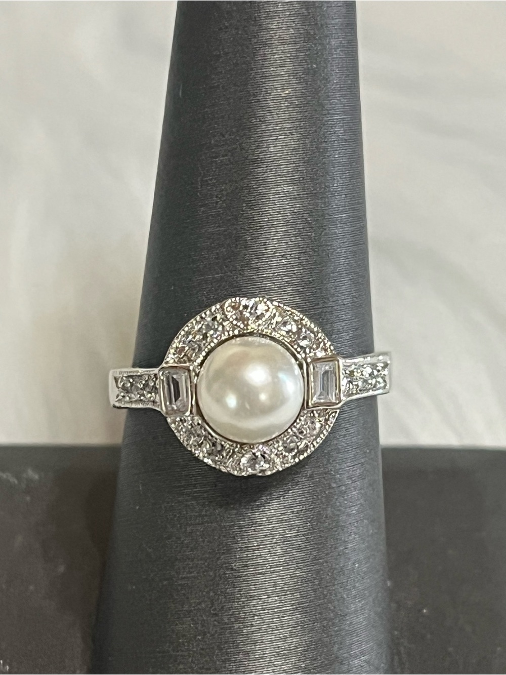 Premier Designs 2016 Pearl Ring